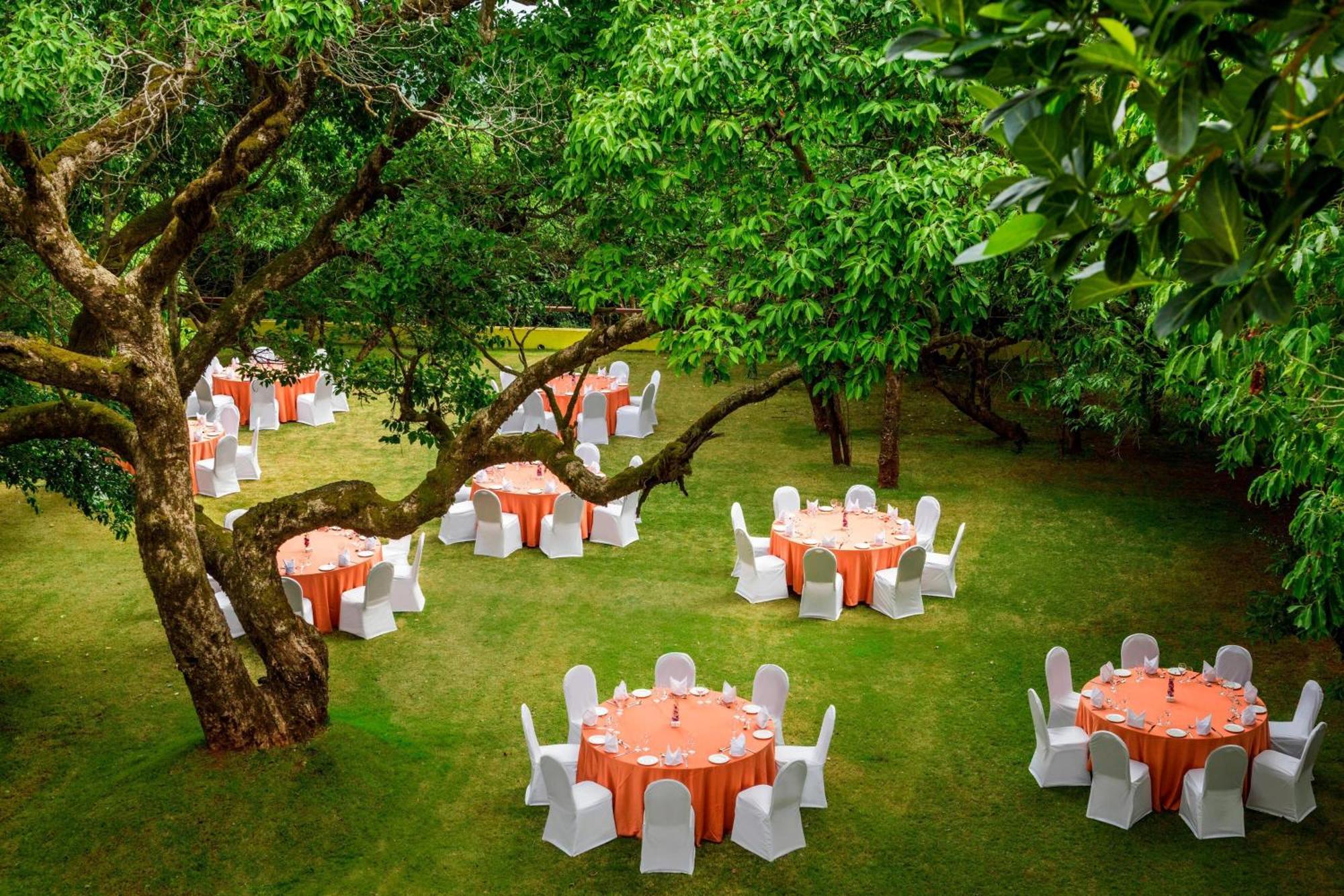 Le Meridien Mahabaleshwar Resort & Spa Esterno foto