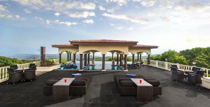 Le Meridien Mahabaleshwar Resort & Spa Esterno foto